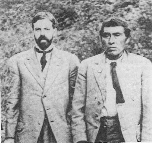 Alfred L. Kroeber (left) with Ishi, the last member of California’s Yahi people, in 1911. Wikimedia Commons